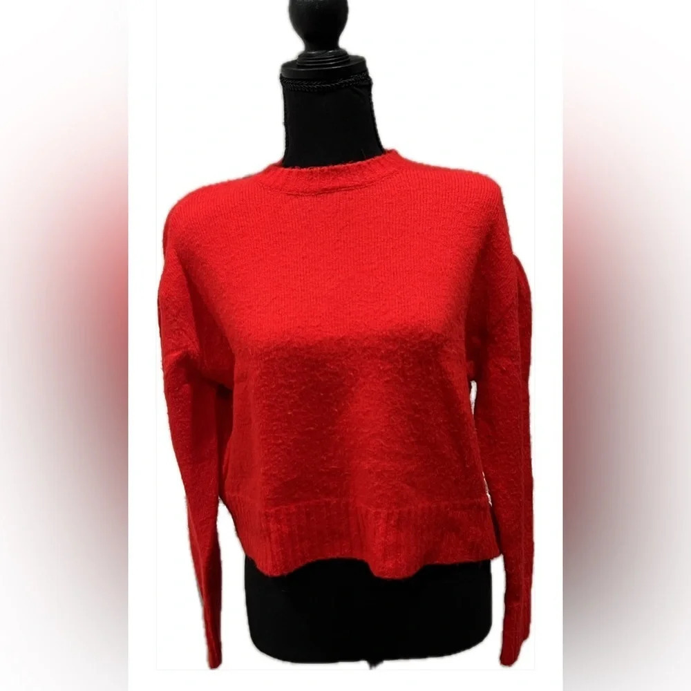 Forever 21 sweater